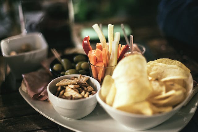 snack-set that customers can order. Very delicious pre-meal